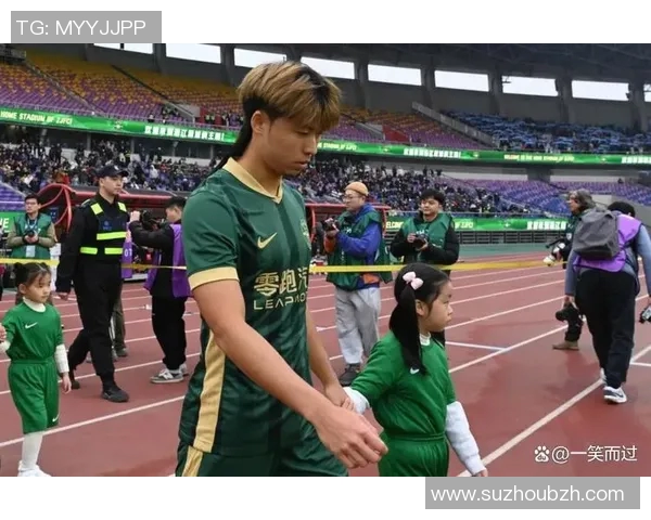 留辫子的足球明星们的传奇故事与他们的独特风格